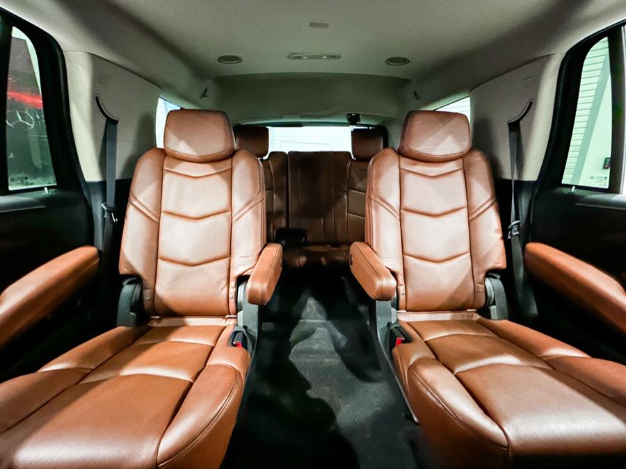 Used Cadillac Escalade 4WD 4dr Luxury 2020 | Luxury Motor Club. Franklin Square, New York Used Cadillac Escalade 4WD 4dr Luxury 2020 | Luxury Motor Club. Franklin Square, New York