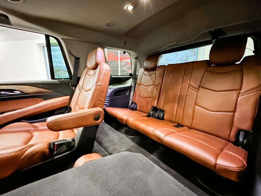 Used Cadillac Escalade 4WD 4dr Luxury 2020 | Luxury Motor Club. Franklin Square, New York Used Cadillac Escalade 4WD 4dr Luxury 2020 | Luxury Motor Club. Franklin Square, New York