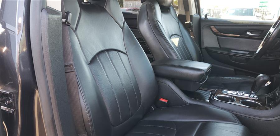 Used GMC Acadia AWD 4dr Denali 2014 | Victoria Preowned Autos Inc. Little Ferry, New Jersey Used GMC Acadia AWD 4dr Denali 2014 | Victoria Preowned Autos Inc. Little Ferry, New Jersey