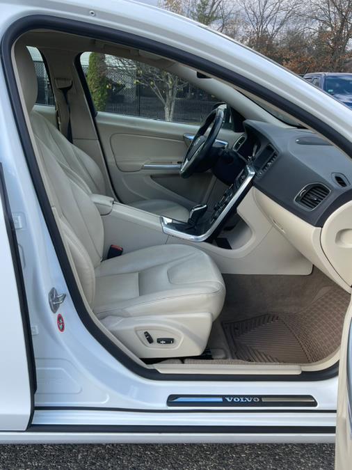 2015 Volvo S60 4dr Sdn T5 Platinum AWD, available for sale in Ashland, Massachusetts | New Beginning Auto Service Inc. Ashland, Massachusetts 2015 Volvo S60 4dr Sdn T5 Platinum AWD, available for sale in Ashland, Massachusetts | New Beginning Auto Service Inc. Ashland, Massachusetts