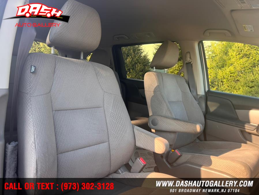 Used Honda Odyssey 5dr LX 2015 | Dash Auto Gallery Inc.. Newark, New Jersey Used Honda Odyssey 5dr LX 2015 | Dash Auto Gallery Inc.. Newark, New Jersey