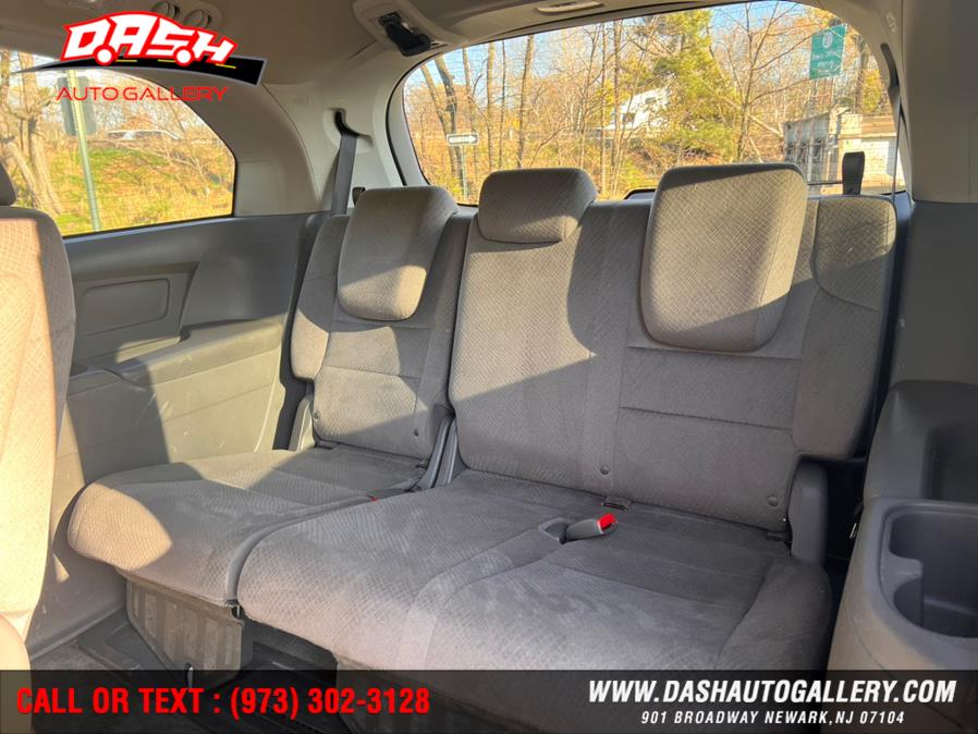 Used Honda Odyssey 5dr LX 2015 | Dash Auto Gallery Inc.. Newark, New Jersey Used Honda Odyssey 5dr LX 2015 | Dash Auto Gallery Inc.. Newark, New Jersey