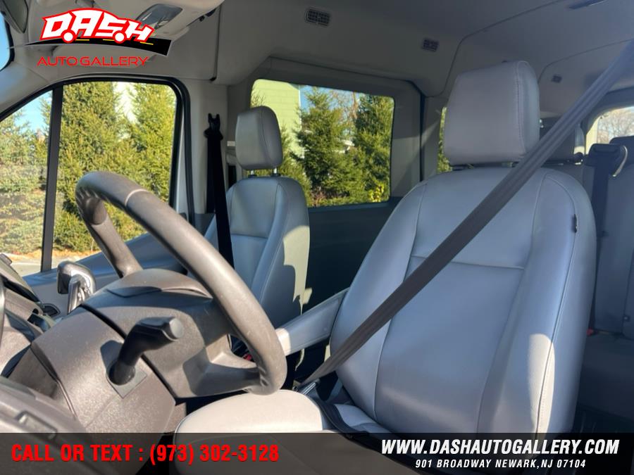 2015 Ford Transit Wagon T-350 148" Med Roof XL Sliding RH Dr, available for sale in Newark, New Jersey | Dash Auto Gallery Inc.. Newark, New Jersey 2015 Ford Transit Wagon T-350 148" Med Roof XL Sliding RH Dr, available for sale in Newark, New Jersey | Dash Auto Gallery Inc.. Newark, New Jersey