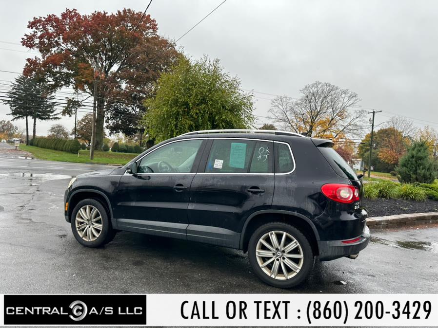 2011 Volkswagen Tiguan 4WD 4dr SE 4Motion, available for sale in East Windsor, Connecticut | Central A/S LLC. East Windsor, Connecticut 2011 Volkswagen Tiguan 4WD 4dr SE 4Motion, available for sale in East Windsor, Connecticut | Central A/S LLC. East Windsor, Connecticut