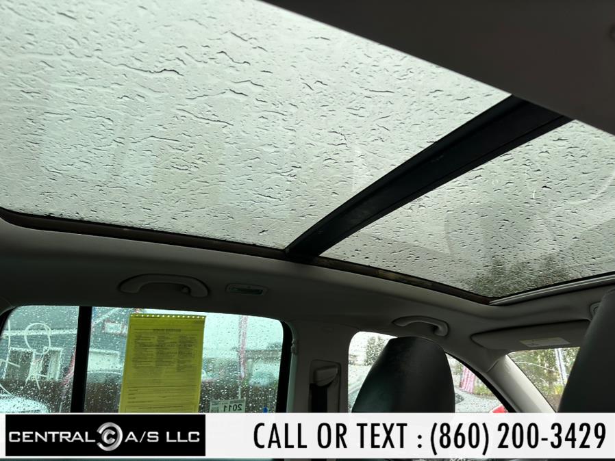 2011 Volkswagen Tiguan 4WD 4dr SE 4Motion, available for sale in East Windsor, Connecticut | Central A/S LLC. East Windsor, Connecticut 2011 Volkswagen Tiguan 4WD 4dr SE 4Motion, available for sale in East Windsor, Connecticut | Central A/S LLC. East Windsor, Connecticut