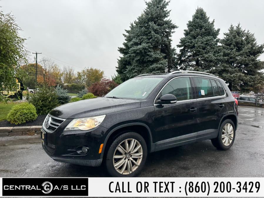 2011 Volkswagen Tiguan 4WD 4dr SE 4Motion, available for sale in East Windsor, Connecticut | Central A/S LLC. East Windsor, Connecticut 2011 Volkswagen Tiguan 4WD 4dr SE 4Motion, available for sale in East Windsor, Connecticut | Central A/S LLC. East Windsor, Connecticut