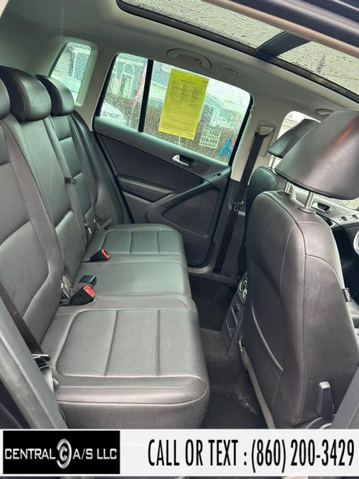 2011 Volkswagen Tiguan 4WD 4dr SE 4Motion, available for sale in East Windsor, Connecticut | Central A/S LLC. East Windsor, Connecticut 2011 Volkswagen Tiguan 4WD 4dr SE 4Motion, available for sale in East Windsor, Connecticut | Central A/S LLC. East Windsor, Connecticut