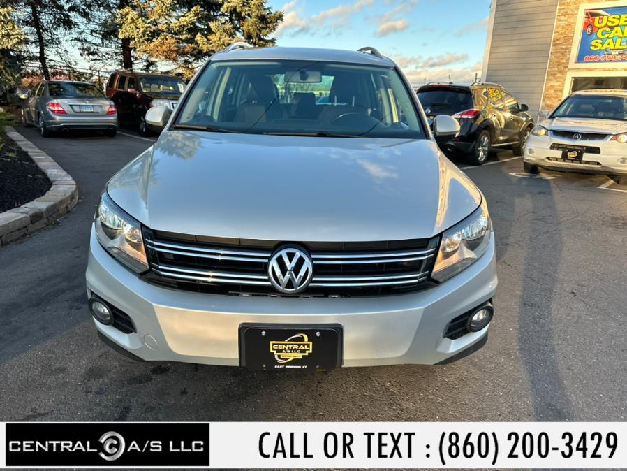 Used Volkswagen Tiguan 4WD 4dr Auto SE w/Sunroof & Nav *Ltd Avail* 2013 | Central A/S LLC. East Windsor, Connecticut Used Volkswagen Tiguan 4WD 4dr Auto SE w/Sunroof & Nav *Ltd Avail* 2013 | Central A/S LLC. East Windsor, Connecticut