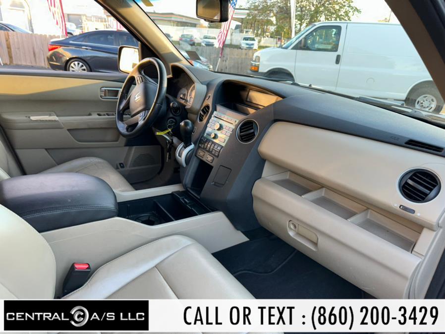 Used Honda Pilot 4WD 4dr EX-L 2011 | Central A/S LLC. East Windsor, Connecticut Used Honda Pilot 4WD 4dr EX-L 2011 | Central A/S LLC. East Windsor, Connecticut