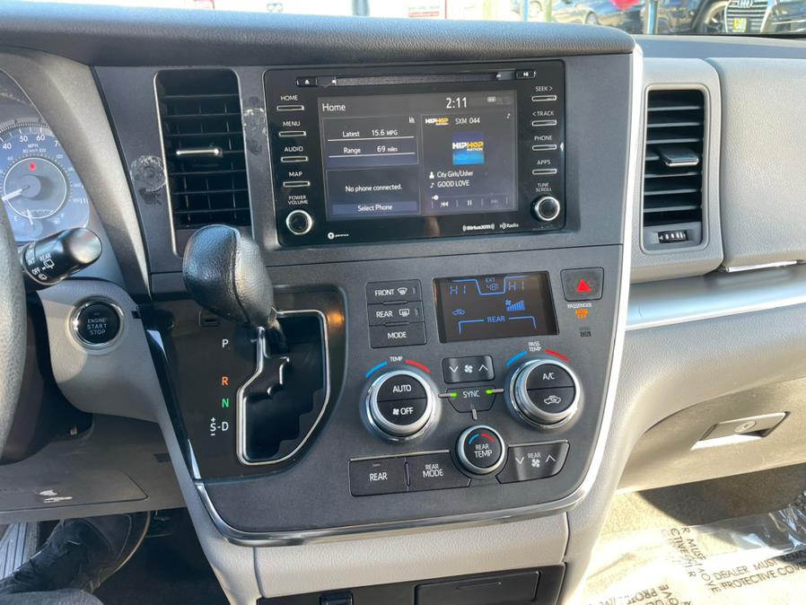 2019 Toyota Sienna LE FWD 8-Passenger (Natl), available for sale in Brooklyn, New York | Worlds Best Auto Inc. Brooklyn, New York 2019 Toyota Sienna LE FWD 8-Passenger (Natl), available for sale in Brooklyn, New York | Worlds Best Auto Inc. Brooklyn, New York