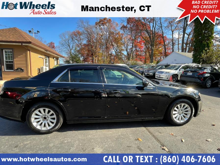 2014 Chrysler 300 4dr Sdn, available for sale in Manchester, Connecticut | Hot Wheels Auto Sales LLC. Manchester, Connecticut 2014 Chrysler 300 4dr Sdn, available for sale in Manchester, Connecticut | Hot Wheels Auto Sales LLC. Manchester, Connecticut