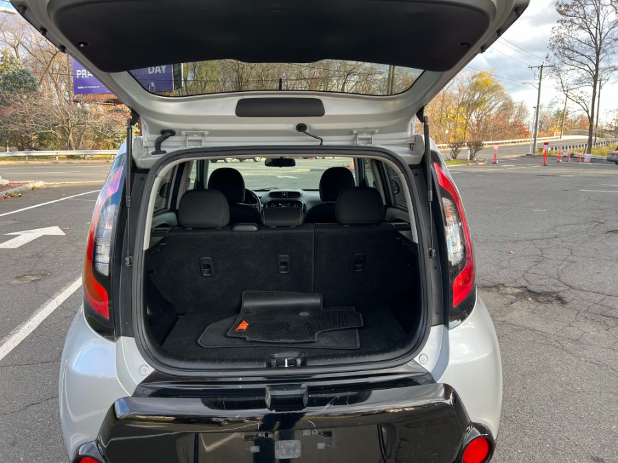 Used Kia Soul 5dr Wgn Auto + 2016 | Ledyard Auto Sale LLC. Hartford , Connecticut Used Kia Soul 5dr Wgn Auto + 2016 | Ledyard Auto Sale LLC. Hartford , Connecticut