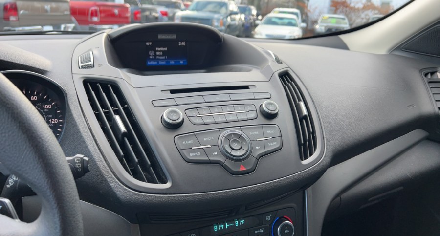 2017 Ford Escape SE 4WD, available for sale in Waterbury, Connecticut | West End Automotive Center. Waterbury, Connecticut 2017 Ford Escape SE 4WD, available for sale in Waterbury, Connecticut | West End Automotive Center. Waterbury, Connecticut