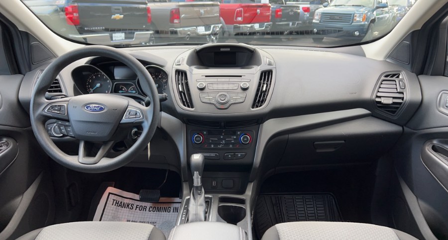 2017 Ford Escape SE 4WD, available for sale in Waterbury, Connecticut | West End Automotive Center. Waterbury, Connecticut 2017 Ford Escape SE 4WD, available for sale in Waterbury, Connecticut | West End Automotive Center. Waterbury, Connecticut