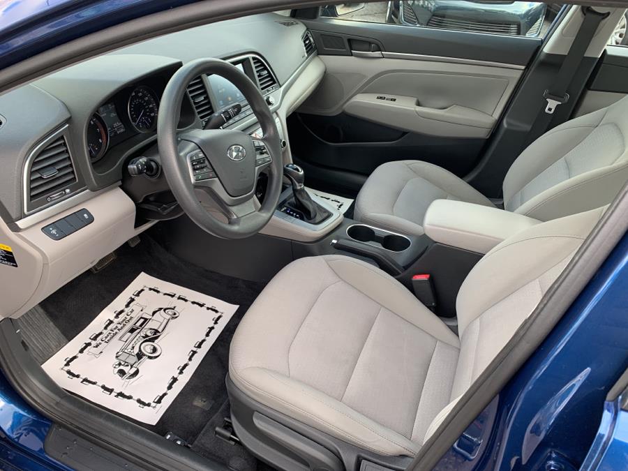 Used Hyundai Elantra Limited 2.0L Auto (Alabama) (Disc) *Ltd Avail* 2017 | Absolute Motors Inc. Springfield, Massachusetts Used Hyundai Elantra Limited 2.0L Auto (Alabama) (Disc) *Ltd Avail* 2017 | Absolute Motors Inc. Springfield, Massachusetts