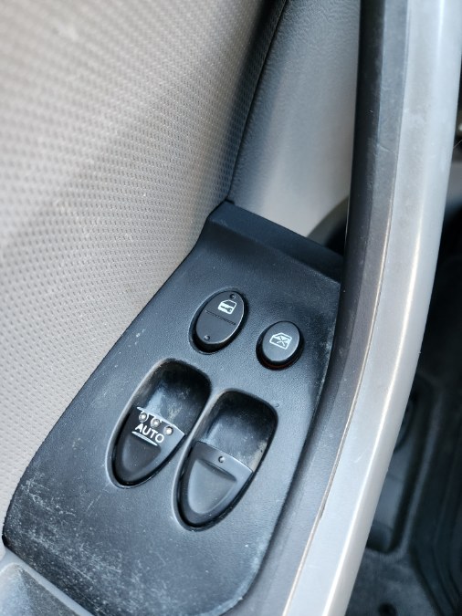 2011 Honda Civic Cpe 2dr Auto LX, available for sale in Bristol, Connecticut | Dealmax Motors LLC. Bristol, Connecticut 2011 Honda Civic Cpe 2dr Auto LX, available for sale in Bristol, Connecticut | Dealmax Motors LLC. Bristol, Connecticut