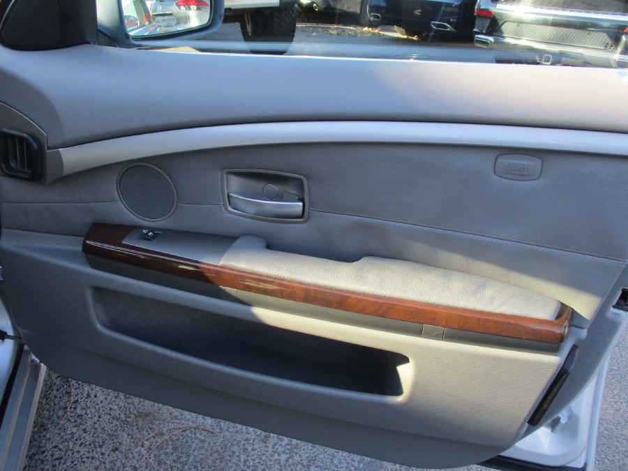 Used BMW 7 Series 750Li 4dr Sdn 2006 | New Gen Auto Group. West Babylon, New York Used BMW 7 Series 750Li 4dr Sdn 2006 | New Gen Auto Group. West Babylon, New York