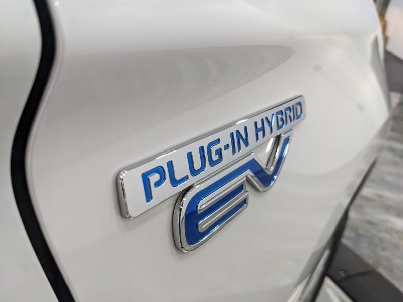 Used Mitsubishi Outlander Phev SEL 2020 | Car Revolution. Maple Shade, New Jersey Used Mitsubishi Outlander Phev SEL 2020 | Car Revolution. Maple Shade, New Jersey