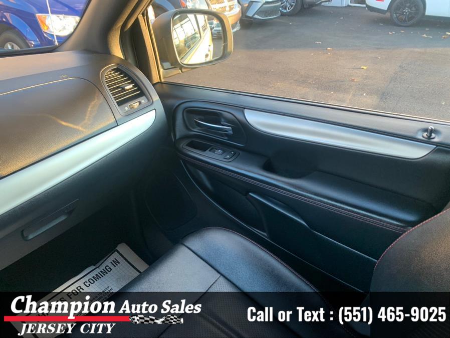 Used Dodge Grand Caravan GT Wagon 2018 | Champion Auto Sales of JC. Jersey City, New Jersey Used Dodge Grand Caravan GT Wagon 2018 | Champion Auto Sales of JC. Jersey City, New Jersey