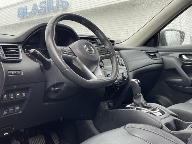 2017 Nissan Rogue SL, available for sale in Brookfield, Connecticut | Blasius Federal Road. Brookfield, Connecticut 2017 Nissan Rogue SL, available for sale in Brookfield, Connecticut | Blasius Federal Road. Brookfield, Connecticut