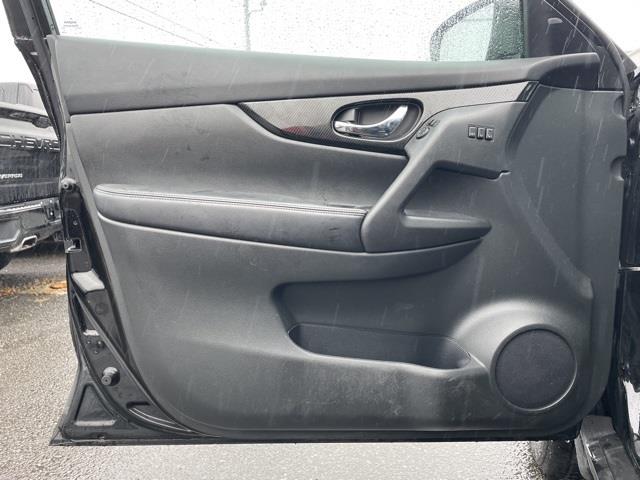 2017 Nissan Rogue SL, available for sale in Brookfield, Connecticut | Blasius Federal Road. Brookfield, Connecticut 2017 Nissan Rogue SL, available for sale in Brookfield, Connecticut | Blasius Federal Road. Brookfield, Connecticut