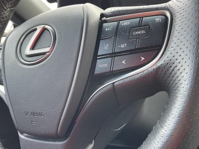 2020 Lexus Es 350 F Sport, available for sale in Brookfield, Connecticut | Blasius Federal Road. Brookfield, Connecticut 2020 Lexus Es 350 F Sport, available for sale in Brookfield, Connecticut | Blasius Federal Road. Brookfield, Connecticut