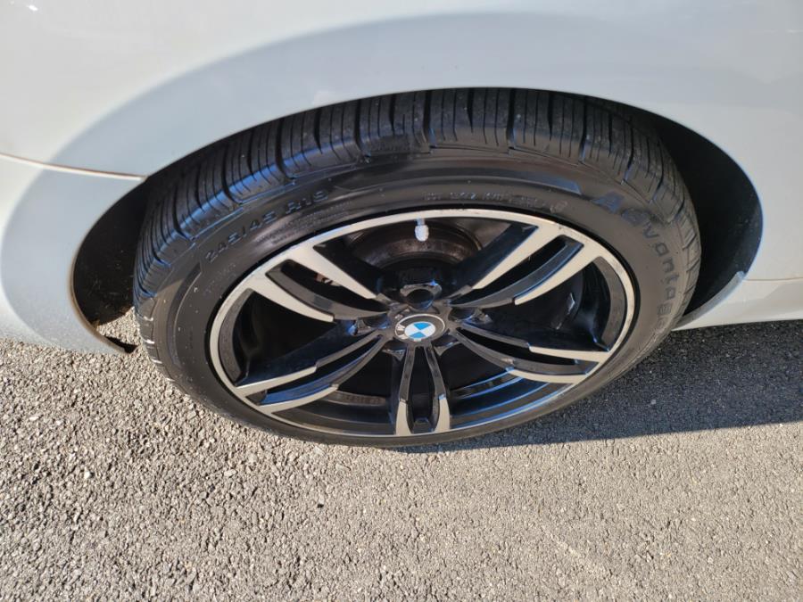 2015 BMW 5 Series Gran Turismo 5dr 535i xDrive Gran Turismo AWD, available for sale in Irvington, New Jersey | Elis Motors Corp. Irvington, New Jersey 2015 BMW 5 Series Gran Turismo 5dr 535i xDrive Gran Turismo AWD, available for sale in Irvington, New Jersey | Elis Motors Corp. Irvington, New Jersey