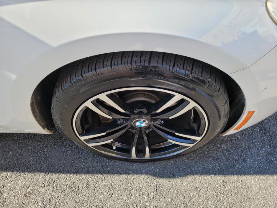 2015 BMW 5 Series Gran Turismo 5dr 535i xDrive Gran Turismo AWD, available for sale in Irvington, New Jersey | Elis Motors Corp. Irvington, New Jersey 2015 BMW 5 Series Gran Turismo 5dr 535i xDrive Gran Turismo AWD, available for sale in Irvington, New Jersey | Elis Motors Corp. Irvington, New Jersey