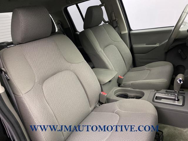 2016 Nissan Frontier 4WD Crew Cab SWB Auto S, available for sale in Naugatuck, Connecticut | J&M Automotive Sls&Svc LLC. Naugatuck, Connecticut 2016 Nissan Frontier 4WD Crew Cab SWB Auto S, available for sale in Naugatuck, Connecticut | J&M Automotive Sls&Svc LLC. Naugatuck, Connecticut