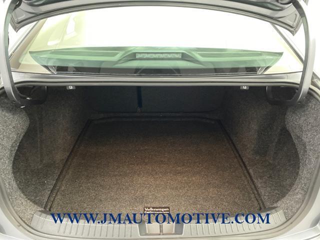 Used Volkswagen Jetta SE Auto w/SULEV 2019 | J&M Automotive Sls&Svc LLC. Naugatuck, Connecticut Used Volkswagen Jetta SE Auto w/SULEV 2019 | J&M Automotive Sls&Svc LLC. Naugatuck, Connecticut