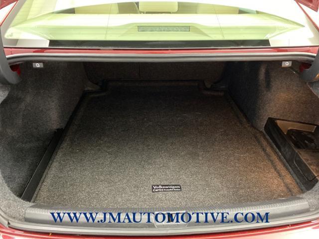 Used Volkswagen Passat 4dr Sdn 2.0L TDI DSG SE w/Sunroof 2015 | J&M Automotive Sls&Svc LLC. Naugatuck, Connecticut Used Volkswagen Passat 4dr Sdn 2.0L TDI DSG SE w/Sunroof 2015 | J&M Automotive Sls&Svc LLC. Naugatuck, Connecticut