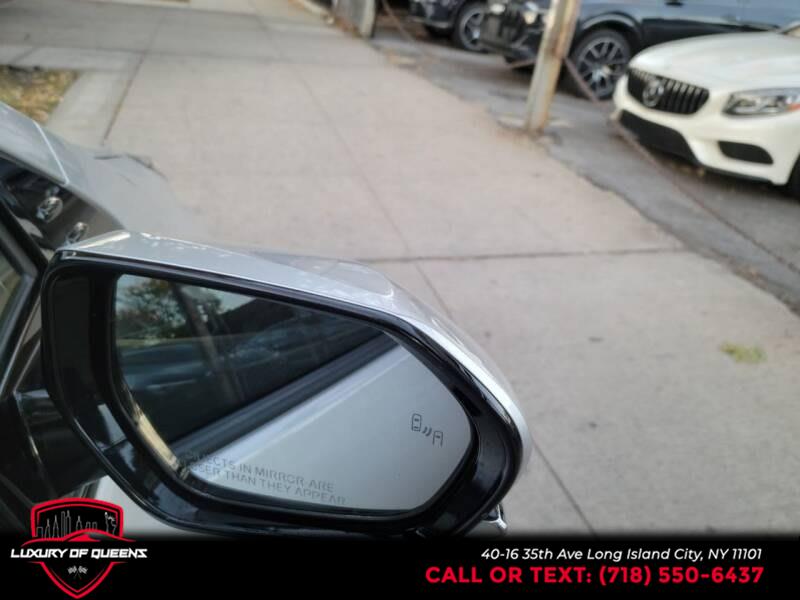 Used Toyota Prius XLE (Natl) 2020 | Luxury Of Queens. Long Island City, New York Used Toyota Prius XLE (Natl) 2020 | Luxury Of Queens. Long Island City, New York