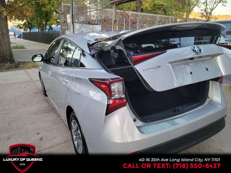 Used Toyota Prius XLE (Natl) 2020 | Luxury Of Queens. Long Island City, New York Used Toyota Prius XLE (Natl) 2020 | Luxury Of Queens. Long Island City, New York