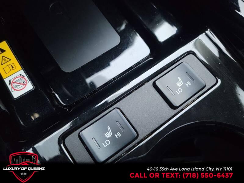Used Toyota Prius XLE (Natl) 2020 | Luxury Of Queens. Long Island City, New York Used Toyota Prius XLE (Natl) 2020 | Luxury Of Queens. Long Island City, New York