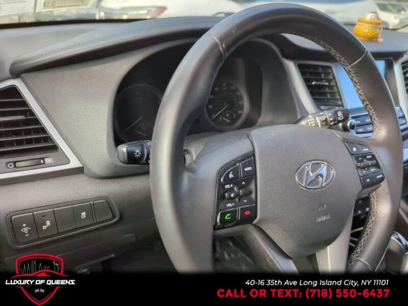 Used Hyundai Tucson SE AWD 2017 | Luxury Of Queens. Long Island City, New York Used Hyundai Tucson SE AWD 2017 | Luxury Of Queens. Long Island City, New York