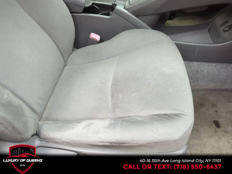Used Toyota Prius 5dr HB III 2010 | Luxury Of Queens. Long Island City, New York Used Toyota Prius 5dr HB III 2010 | Luxury Of Queens. Long Island City, New York