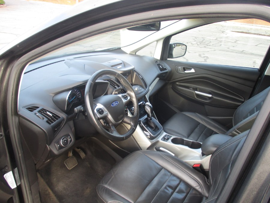 Used Ford C-Max Energi 5dr HB SEL 2015 | Universal Motors LLC. New Britain, Connecticut Used Ford C-Max Energi 5dr HB SEL 2015 | Universal Motors LLC. New Britain, Connecticut