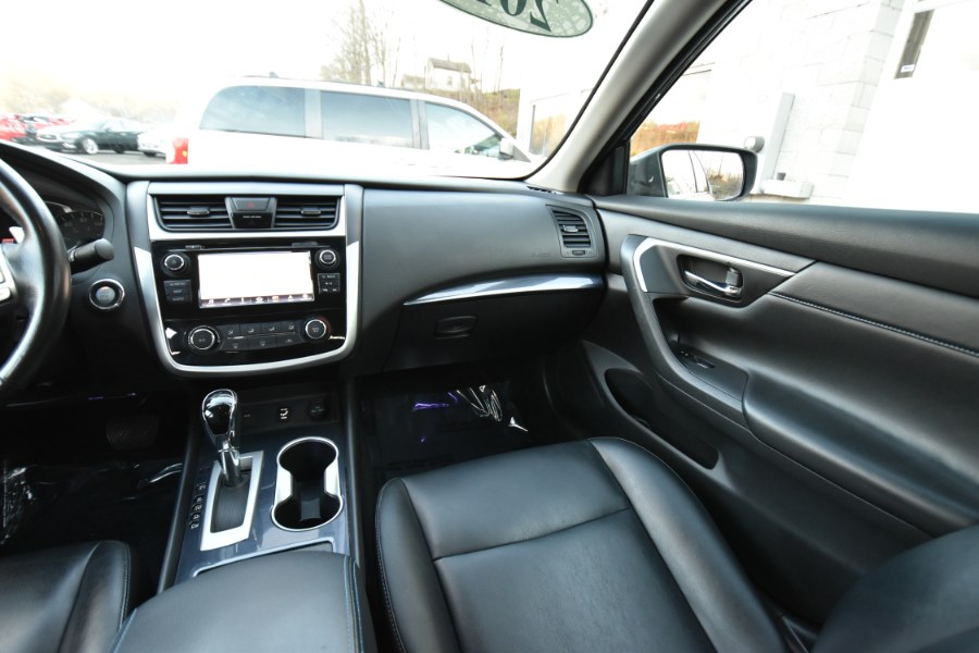 2018 Nissan Altima 2.5 SR MIDNIGHT, available for sale in Waterbury, Connecticut | Highline Car Connection. Waterbury, Connecticut 2018 Nissan Altima 2.5 SR MIDNIGHT, available for sale in Waterbury, Connecticut | Highline Car Connection. Waterbury, Connecticut