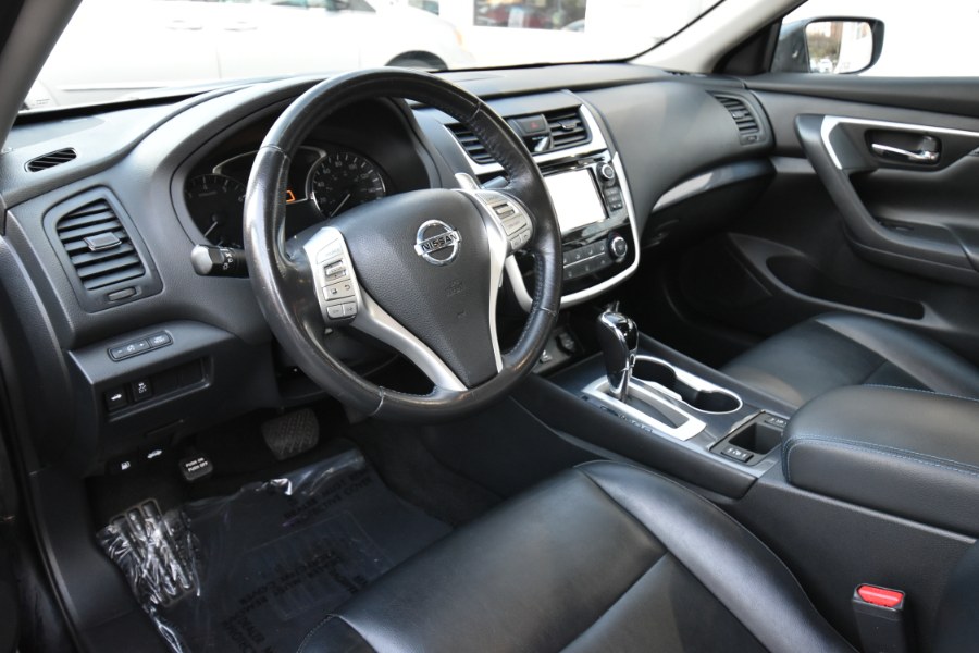 2018 Nissan Altima 2.5 SR MIDNIGHT, available for sale in Waterbury, Connecticut | Highline Car Connection. Waterbury, Connecticut 2018 Nissan Altima 2.5 SR MIDNIGHT, available for sale in Waterbury, Connecticut | Highline Car Connection. Waterbury, Connecticut