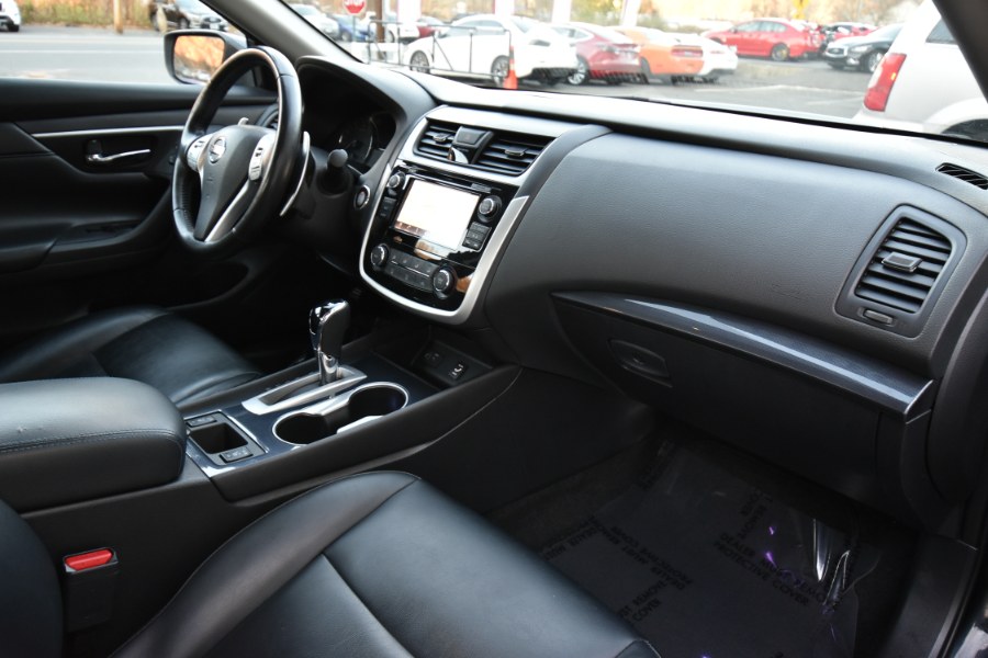 2018 Nissan Altima 2.5 SR MIDNIGHT, available for sale in Waterbury, Connecticut | Highline Car Connection. Waterbury, Connecticut 2018 Nissan Altima 2.5 SR MIDNIGHT, available for sale in Waterbury, Connecticut | Highline Car Connection. Waterbury, Connecticut