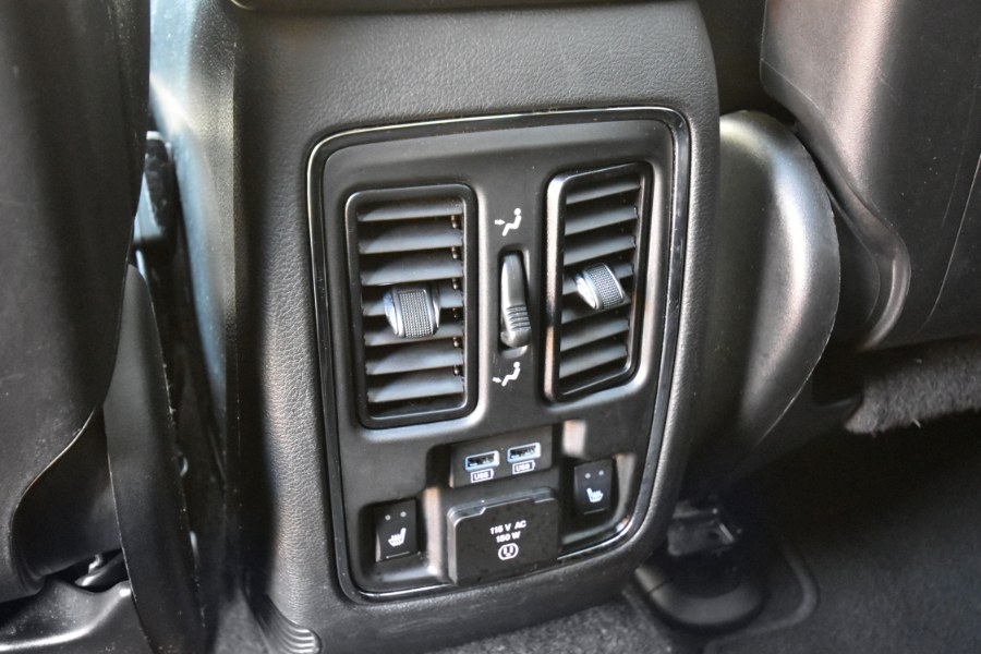 Used Jeep Grand Cherokee Limited 4x4 2020 | Highline Car Connection. Waterbury, Connecticut Used Jeep Grand Cherokee Limited 4x4 2020 | Highline Car Connection. Waterbury, Connecticut