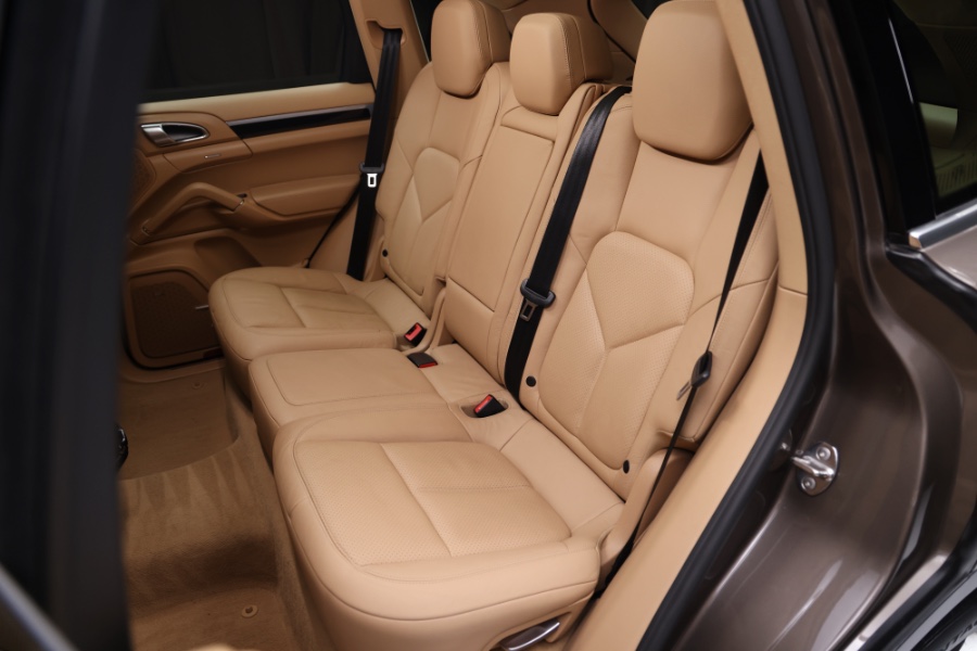2012 Porsche Cayenne AWD 4dr Man, available for sale in North Salem, New York | Meccanic Shop North Inc. North Salem, New York 2012 Porsche Cayenne AWD 4dr Man, available for sale in North Salem, New York | Meccanic Shop North Inc. North Salem, New York