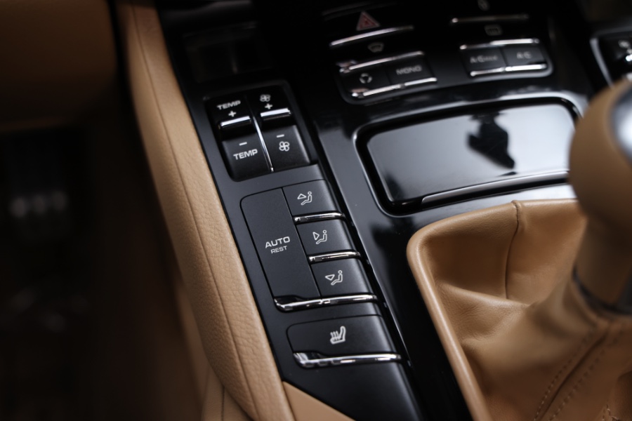 2012 Porsche Cayenne AWD 4dr Man, available for sale in North Salem, New York | Meccanic Shop North Inc. North Salem, New York 2012 Porsche Cayenne AWD 4dr Man, available for sale in North Salem, New York | Meccanic Shop North Inc. North Salem, New York