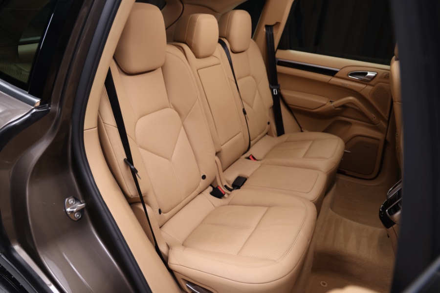 2012 Porsche Cayenne AWD 4dr Man, available for sale in North Salem, New York | Meccanic Shop North Inc. North Salem, New York 2012 Porsche Cayenne AWD 4dr Man, available for sale in North Salem, New York | Meccanic Shop North Inc. North Salem, New York