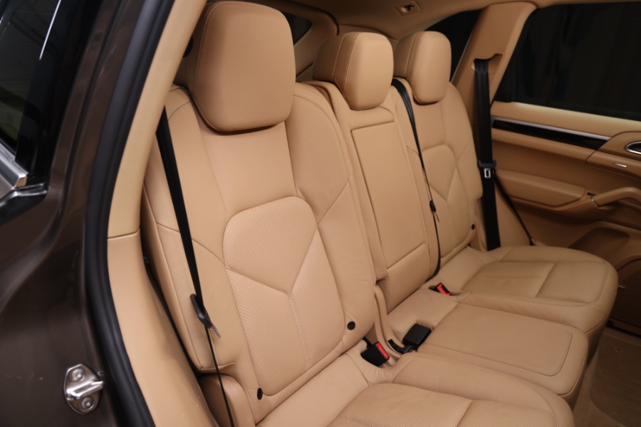 2012 Porsche Cayenne AWD 4dr Man, available for sale in North Salem, New York | Meccanic Shop North Inc. North Salem, New York 2012 Porsche Cayenne AWD 4dr Man, available for sale in North Salem, New York | Meccanic Shop North Inc. North Salem, New York