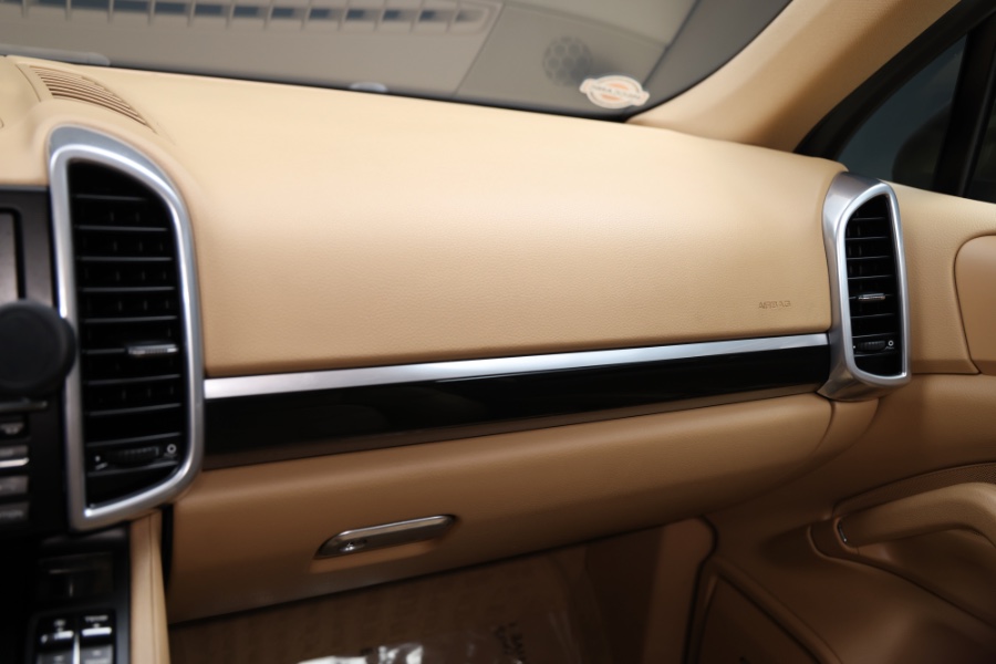 2012 Porsche Cayenne AWD 4dr Man, available for sale in North Salem, New York | Meccanic Shop North Inc. North Salem, New York 2012 Porsche Cayenne AWD 4dr Man, available for sale in North Salem, New York | Meccanic Shop North Inc. North Salem, New York