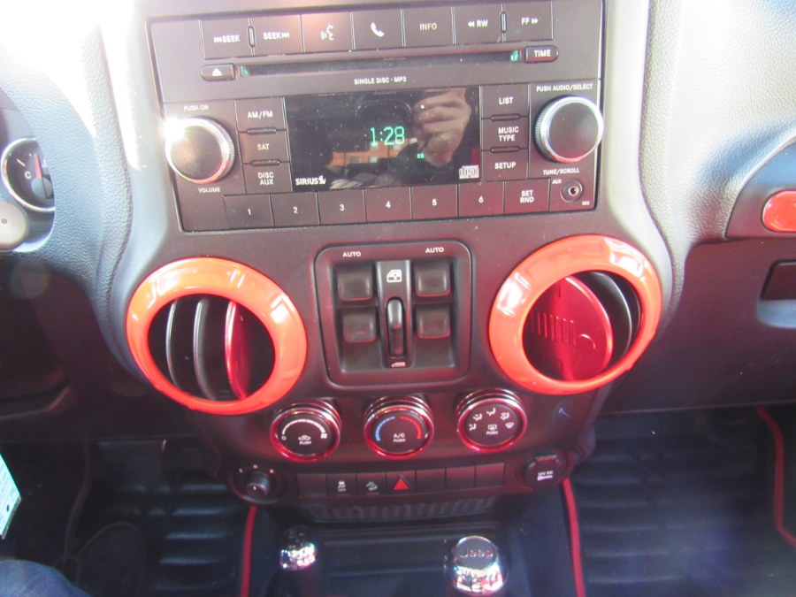 Used Jeep Wrangler Unlimited Sport 2011 | Hilario's Auto Sales Inc.. Worcester, Massachusetts Used Jeep Wrangler Unlimited Sport 2011 | Hilario's Auto Sales Inc.. Worcester, Massachusetts