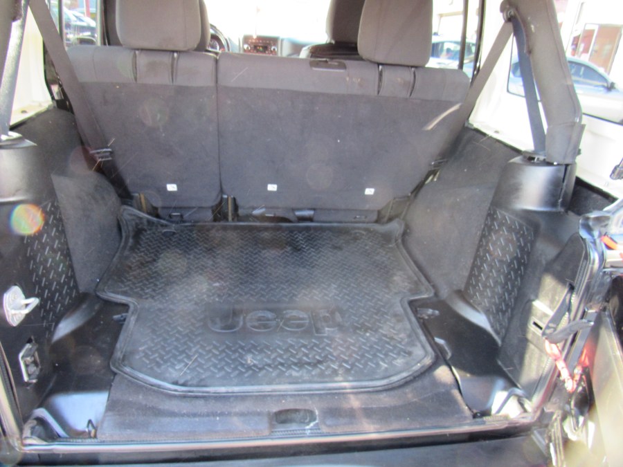 Used Jeep Wrangler Unlimited Sport 2011 | Hilario's Auto Sales Inc.. Worcester, Massachusetts Used Jeep Wrangler Unlimited Sport 2011 | Hilario's Auto Sales Inc.. Worcester, Massachusetts