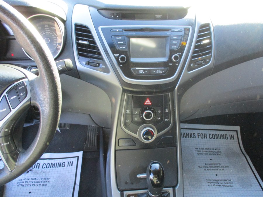 Used Hyundai Elantra SE 2016 | Cos Central Auto. Meriden, Connecticut Used Hyundai Elantra SE 2016 | Cos Central Auto. Meriden, Connecticut