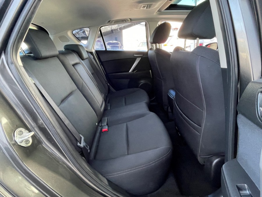 2010 Mazda Mazda3 5dr HB Auto s Sport, available for sale in Corona, California | Green Light Auto. Corona, California 2010 Mazda Mazda3 5dr HB Auto s Sport, available for sale in Corona, California | Green Light Auto. Corona, California